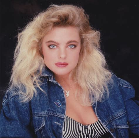 Erika Eleniak (@erikaeleniak) .